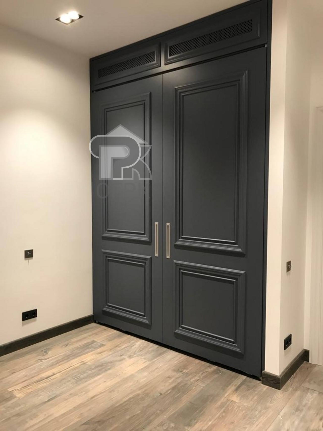 Купить 4-комнатную квартиру, №356835