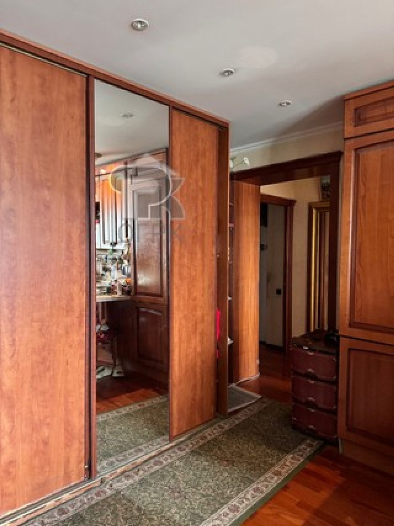 Купить 3-комнатную квартиру, №386702