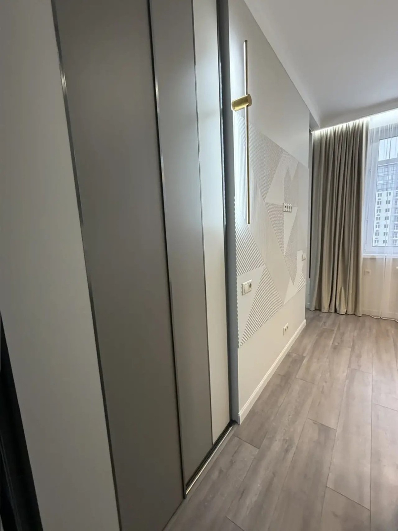 Купить 1-комнатную квартиру, №388071