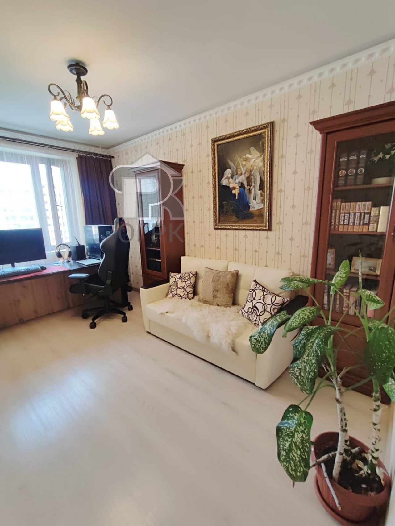 Купить 3-комнатную квартиру, №384951