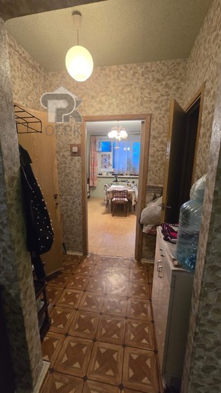 Купить 5-комнатную квартиру, №384001