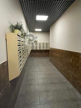 Купить 4-комнатную квартиру, №388096