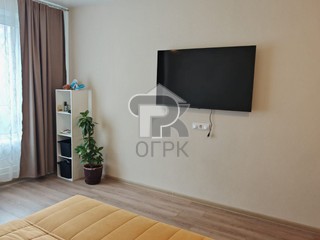 Купить 3-комнатную квартиру, №385373
