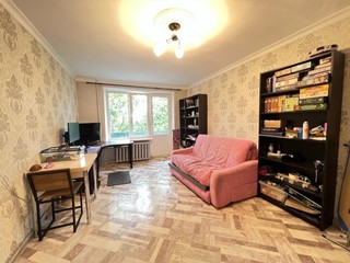 Купить 1-комнатную квартиру, №359250