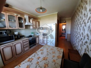 Купить 3-комнатную квартиру, №383497
