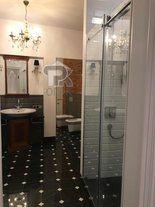 Купить 4-комнатную квартиру, №356835