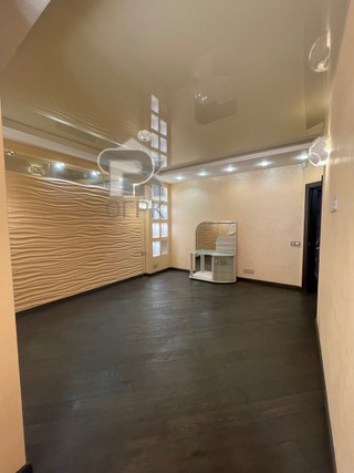 Купить 4-комнатную квартиру, №388096