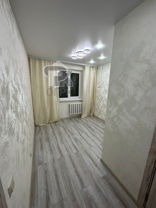 Купить 1-комнатную квартиру, №372314