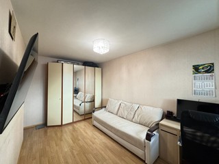 Купить 3-комнатную квартиру, №385680