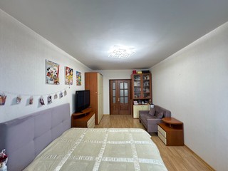 Купить 3-комнатную квартиру, №385680