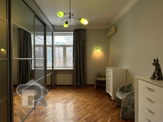 Купить 4-комнатную квартиру, №388305