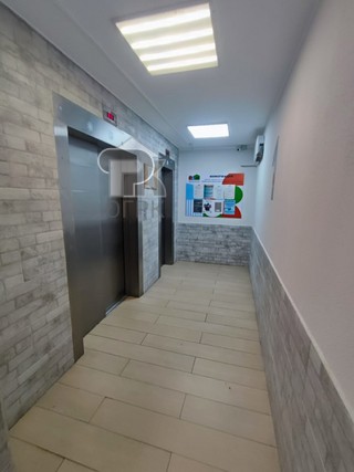 Купить 3-комнатную квартиру, №384951
