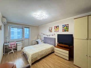 Купить 3-комнатную квартиру, №385680