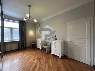 Купить 4-комнатную квартиру, №388305