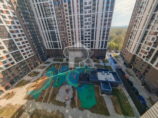 Купить 3-комнатную квартиру, №385373