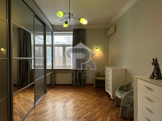 Купить 4-комнатную квартиру, №388305