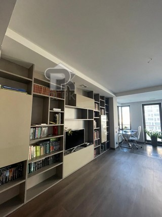 Купить 3-комнатную квартиру, №371059
