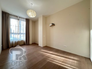 Купить 3-комнатную квартиру, №388269