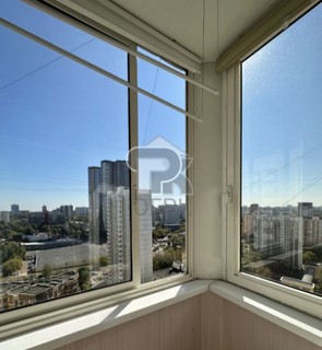 Купить 4-комнатную квартиру, №388760