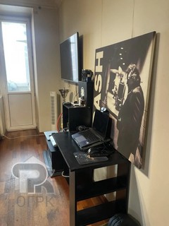 Купить 4-комнатную квартиру, №389001