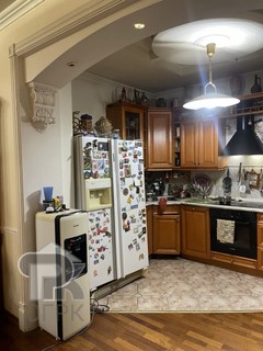 Купить 4-комнатную квартиру, №389001