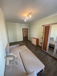 Купить 1-комнатную квартиру, №369292