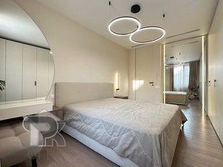 Купить 3-комнатную квартиру, №388269