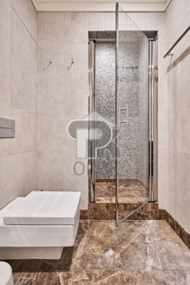 Купить 4-комнатную квартиру, №376873