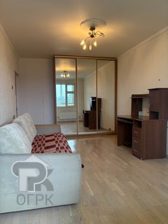 Купить 3-комнатную квартиру, №388058