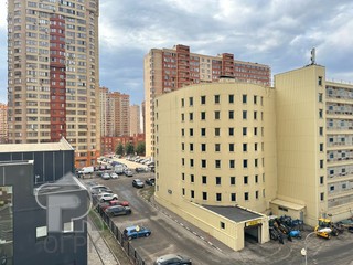 Купить 3-комнатную квартиру, №385954