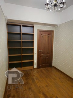 Купить 4-комнатную квартиру, №389333