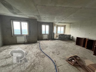 Купить 3-комнатную квартиру, №385116