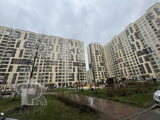 Купить 3-комнатную квартиру, №389553