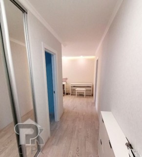 Купить 3-комнатную квартиру, №344267