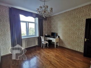 Купить 3-комнатную квартиру, №371446