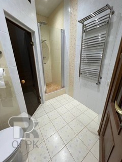 Купить 5-комнатную квартиру, №385175
