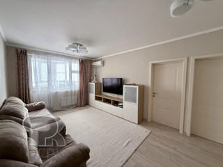 Купить 3-комнатную квартиру, №388884