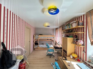 Купить 4-комнатную квартиру, №390624