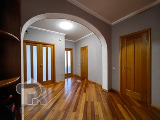 Купить 3-комнатную квартиру, №386156