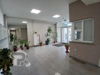 Купить 4-комнатную квартиру, №389823