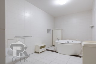 Купить 4-комнатную квартиру, №391431