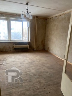 Купить 4-комнатную квартиру, №384853