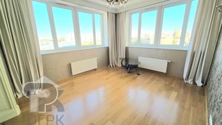 Купить 3-комнатную квартиру, №389913