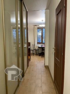 Купить 1-комнатную квартиру, №387570