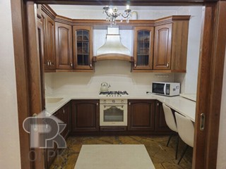 Купить 4-комнатную квартиру, №389333