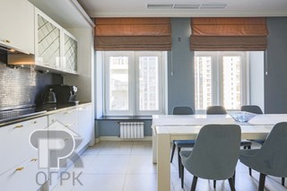 Купить 4-комнатную квартиру, №387262