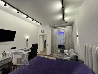 Купить 2-комнатную квартиру, №387084