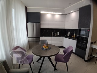 Купить 3-комнатную квартиру, №387503