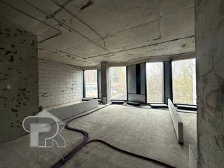 Купить 3-комнатную квартиру, №389443