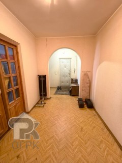 Купить 3-комнатную квартиру, №388176